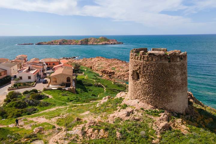 Villa 'Mary's' con vista mare e aria condizionata in Isola Rossa, Trinità d'Agultu e Vignola