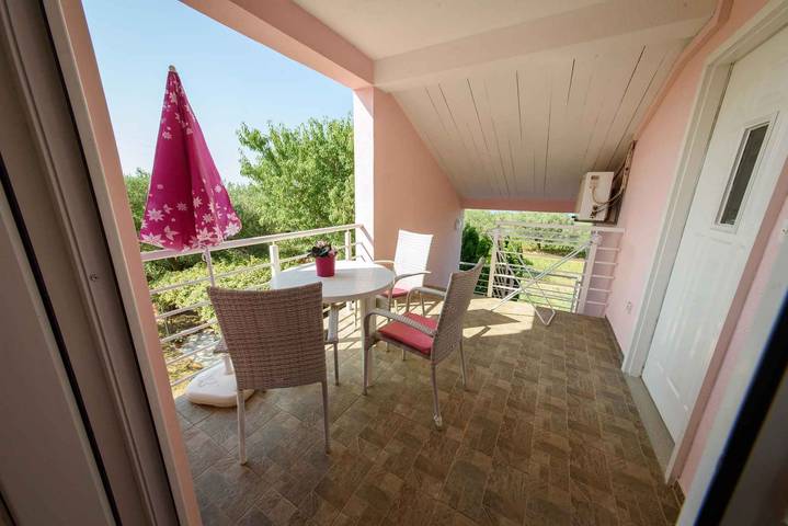 Studio für 3 Personen, mit Balkon und Garten in Zadar (Kommun) - 3