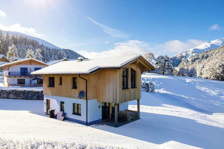 Ferienhaus für 6 Personen, mit Balkon und Garten sowie Sauna in Obermöschach