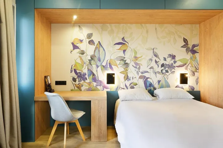 Hotel para 2 personas, con terraza además de sauna y jacuzzi - 1