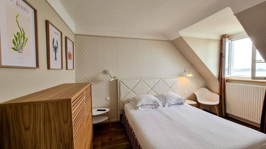 Hôtel pour 2 personnes, avec piscine ainsi que sauna et jardin, animaux acceptés dans Port de l'Aber Wrac'h - 4