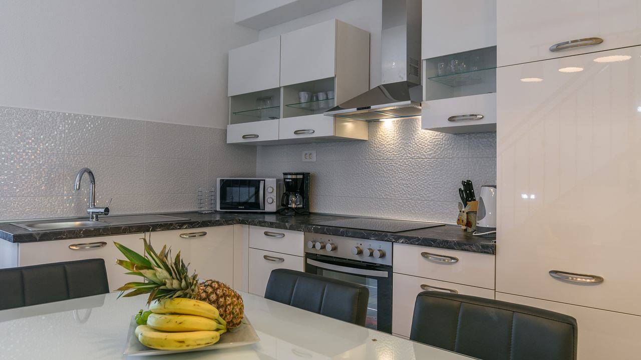 Ganze Ferienwohnung, Ferienwohnung für 6 Personen (61 m²) in Arbanija in Arbanija, Ciovo