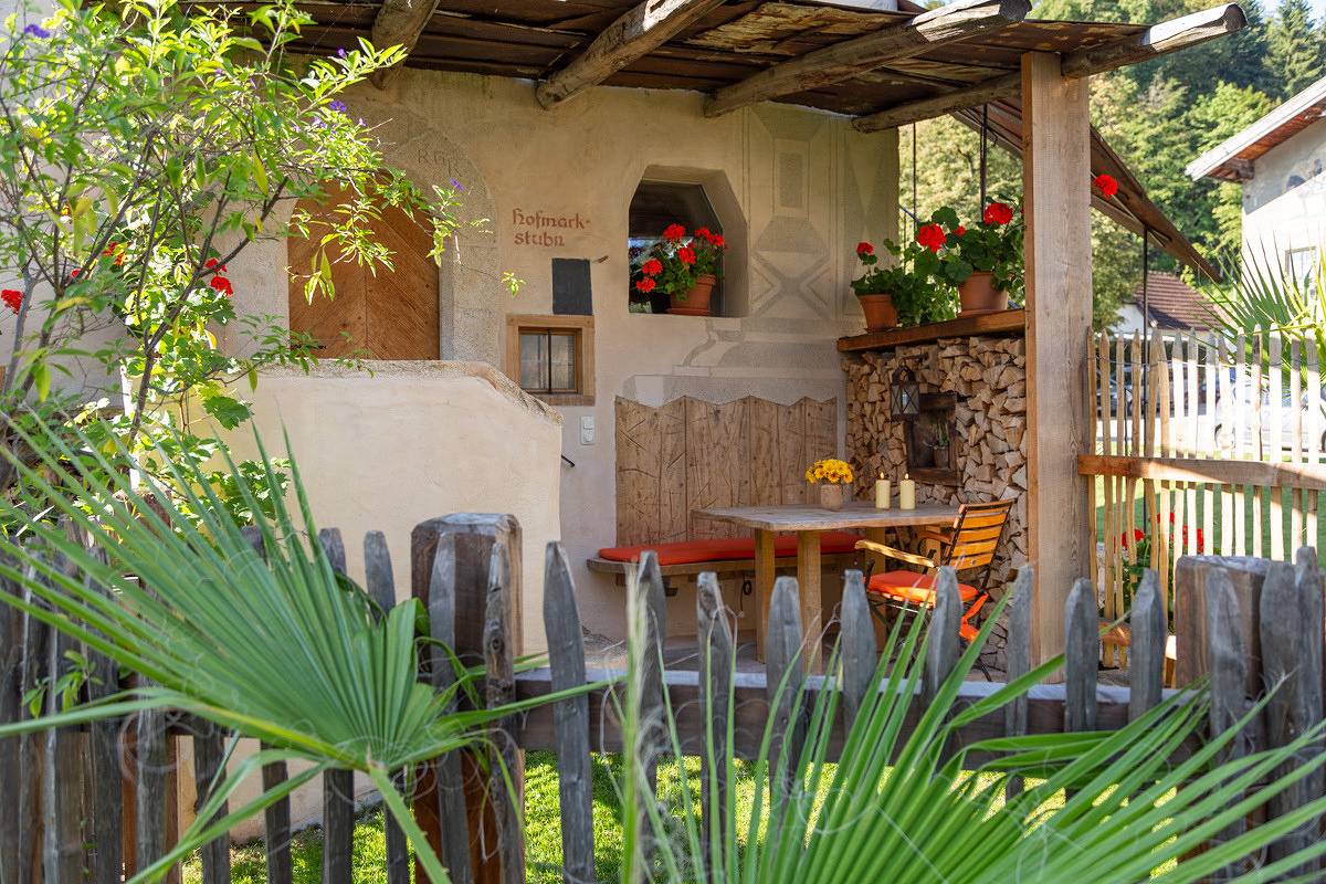 Ganze Ferienwohnung, Hofmarkstubn im Turm zu Schloss Schedling in Trostberg, Landkreis Traunstein