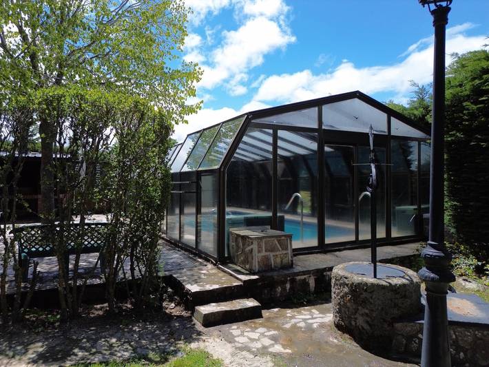Casa de vacaciones para 16 personas, con Jacuzzi además de Jardín y Sauna en Sierra de Guadarrama