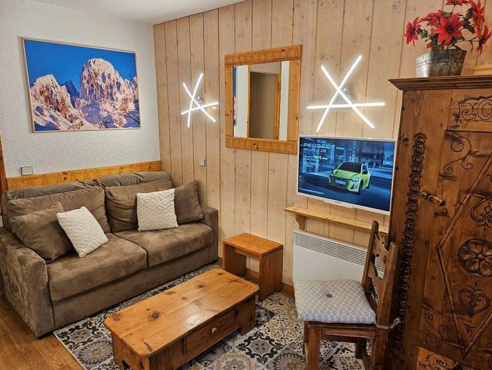 Ganze Wohnung, Renovierte 2-Zimmer-Wohnung, nahe Skipiste, Parkplatz inklusive in Saint-Bon-Tarentaise, Courchevel
