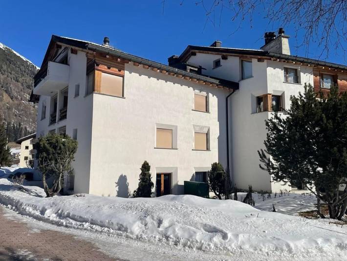 Ferienwohnung für 6 Personen, mit Terrasse und Garten in Bever