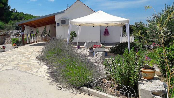 House Marie's Lavander Dream in Raslina, Šibenik-Knin
