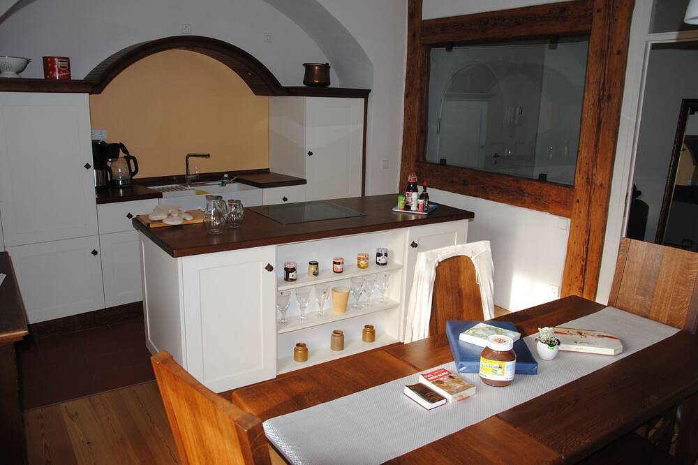 Märchenhafte Ferienwohnung im Ostflügel des Historischen Schlosses Wiesenburg in Wiesenburg/ Mark, Fläming