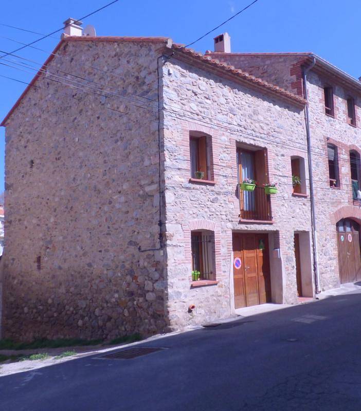 Gîte pour 4 personnes, avec terrasse à Prades - 3