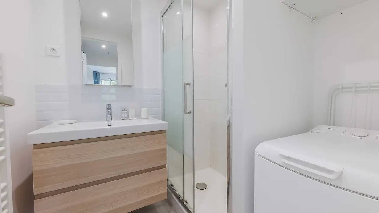 Appartement de vacances entier, Ferienwohnung für 2 Personen (17 m²) in Neuilly-sur-Seine in Neuilly-sur-Seine, Hauts-de-Seine