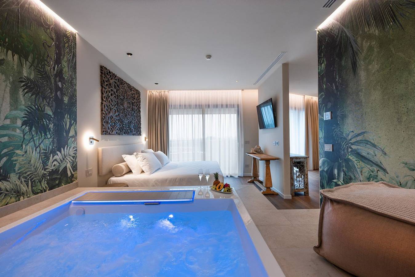 Savoy Beach Hotel & Thermal Spa - Suite Romantica con Vasca Idromassaggio in Bibione, San Michele al Tagliamento