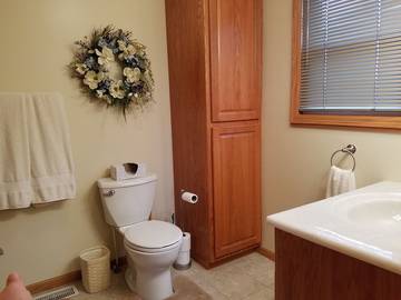 Vacation Rental for 4 Guests in Duluth, Saint Louis County (mn), Picture 1