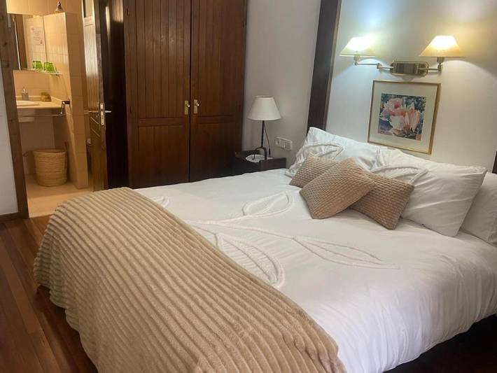 Casa rural para 19 personas, con Balcón y Terraza además de Jardín y Vistas en el País Vasco - 2