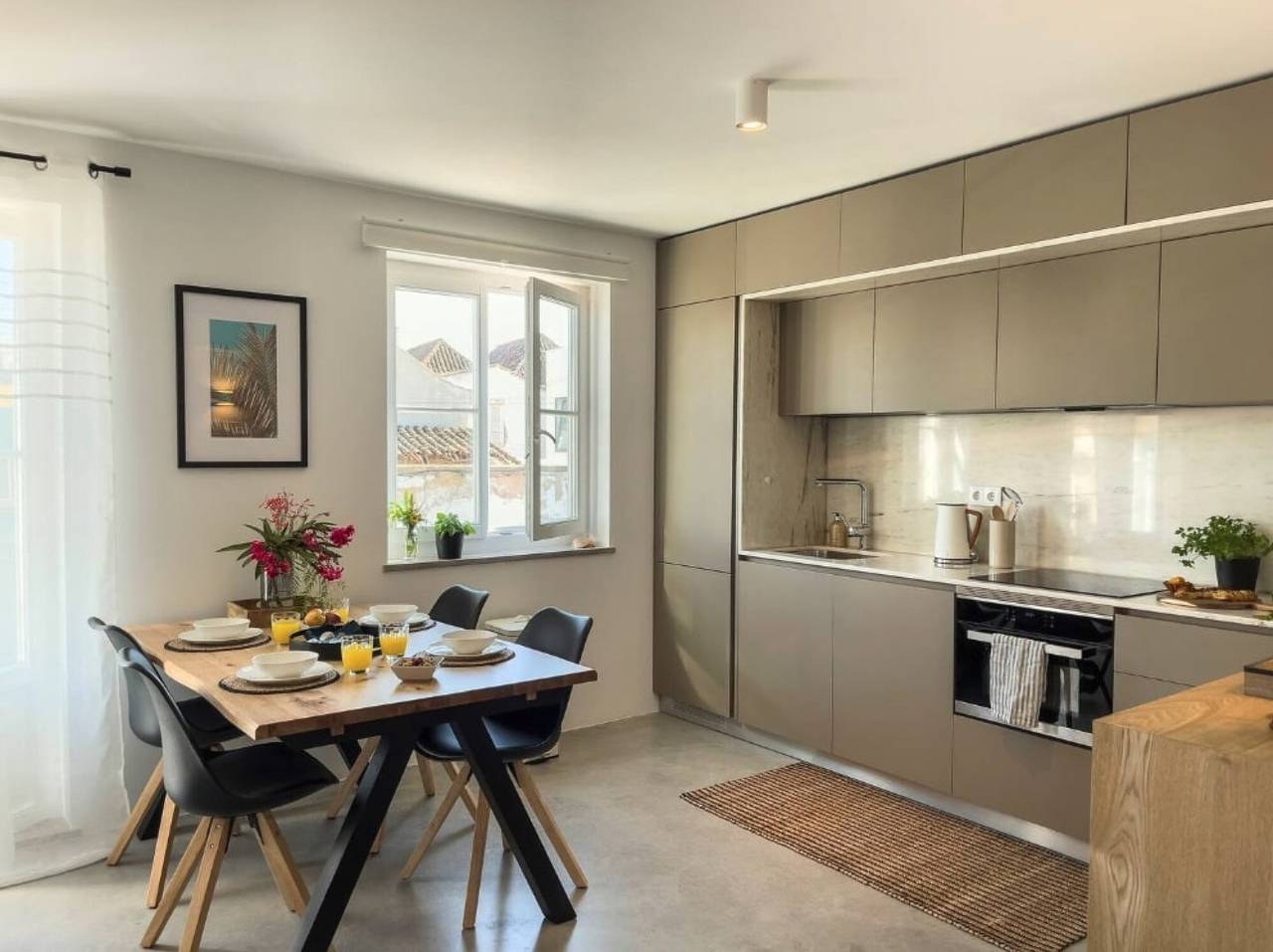 Apartamento de Férias "Jasmine House" com 2 Terraços Privados & Wi-Fi in Tavira, Tavira (Santa Maria)
