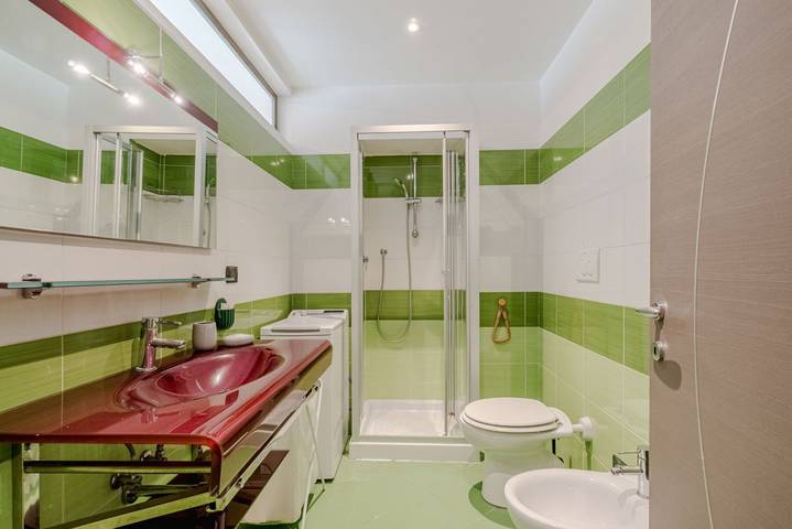 Ganze Wohnung, Ferienwohnung für 5 Personen mit Balkon/Terrasse in Turin, Turin Provinz
