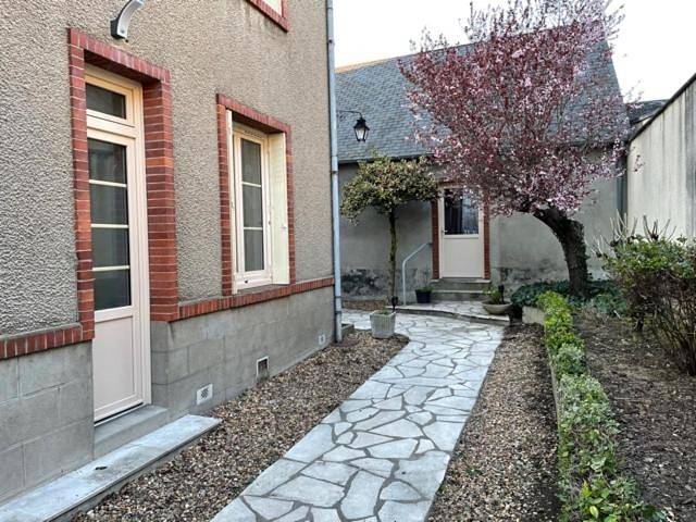 Double Room in Jargeau, Vallée de la Loire
