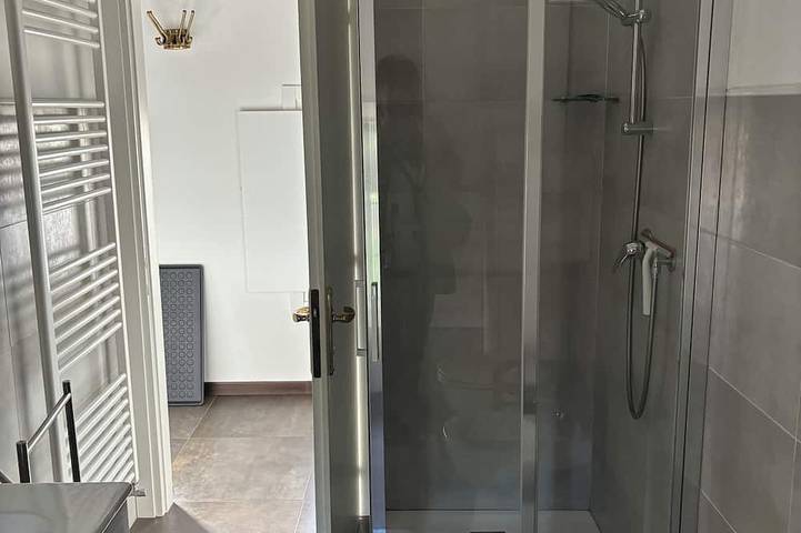 Entire apartment, Alla Vigna apartment inside a historic villa with private parking space in Bassano del Grappa, Vicenza Province