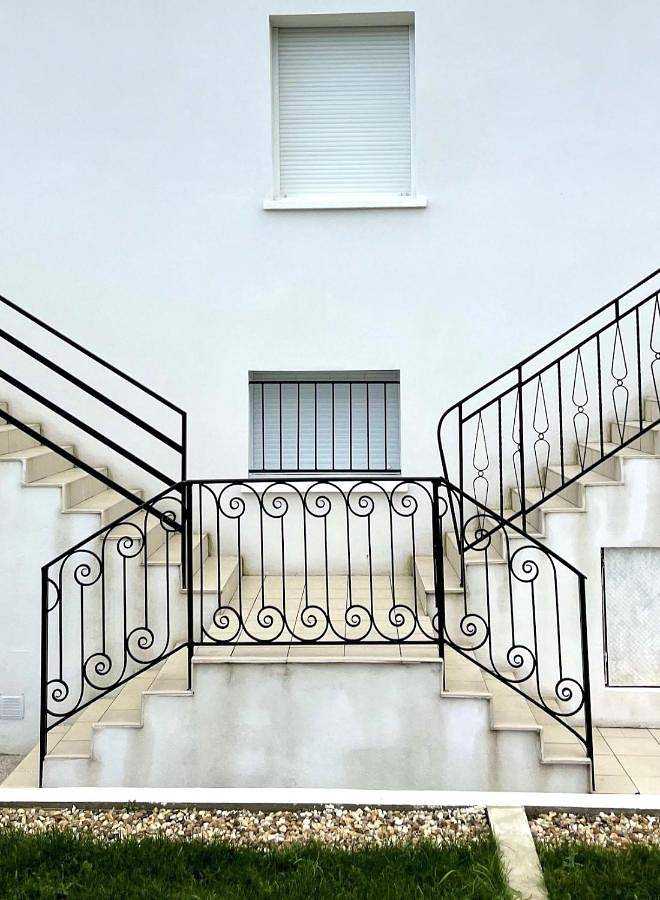 Gîte pour 4 personnes, avec Balcon ainsi que Terrasse et Jardin à Carbon-Blanc - 3