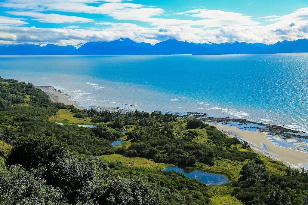 Wunderschönes Haus mit freiem Blick auf das Meer und die Berge und eigenem Whirlpool! in Homer, Kenai Peninsula
