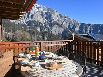 Location de vacances pour 8 personnes, avec terrasse, animaux acceptés à Chamoson