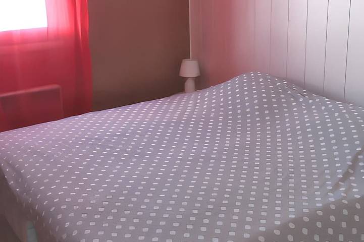 Gîte pour 6 personnes, avec balcon, animaux acceptés à Gouaux-de-Larboust - 4