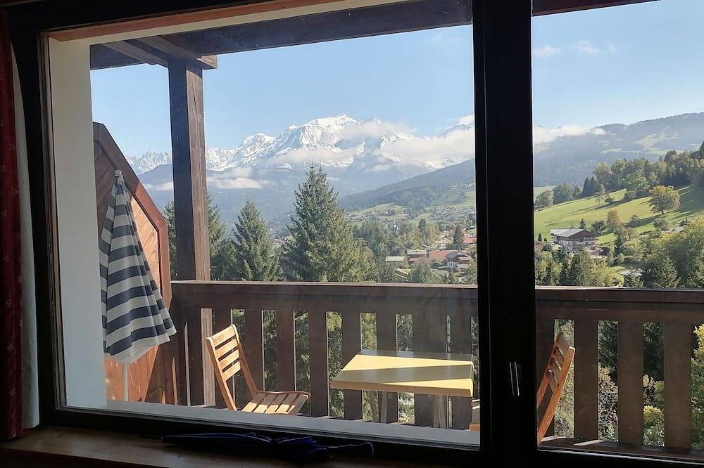 Apartamento entero, Apartment with panoramic view and pool in Combloux, Pays du Mont-Blanc