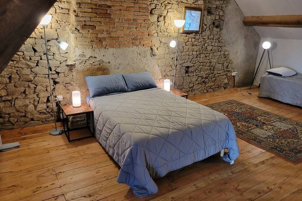 Wohnstätte-Ensuite in Bord-Saint-Georges, Guéret und Umgebung