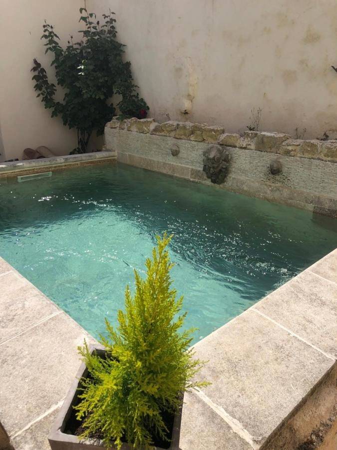 Location de vacances pour 2 personnes, avec piscine et terrasse à Bédarrides - 2