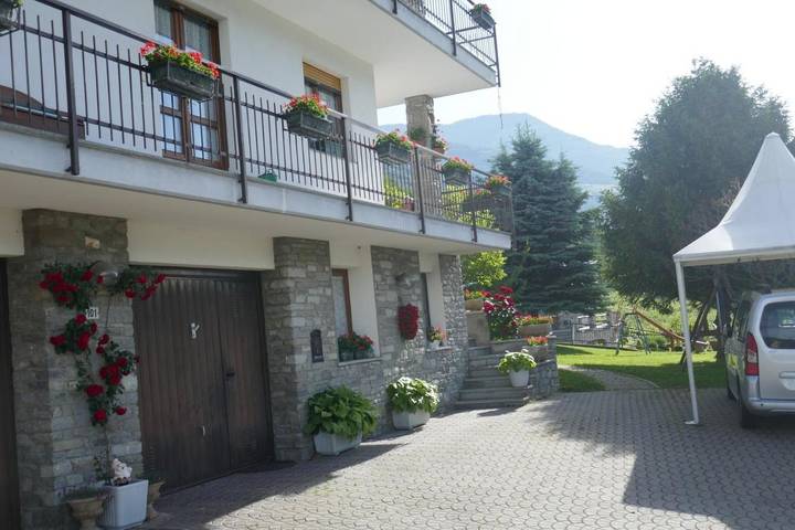 Maison de vacances pour 4 personnes, avec Balcon et Terrasse ainsi que Jardin et Vue à Saint-Christophe