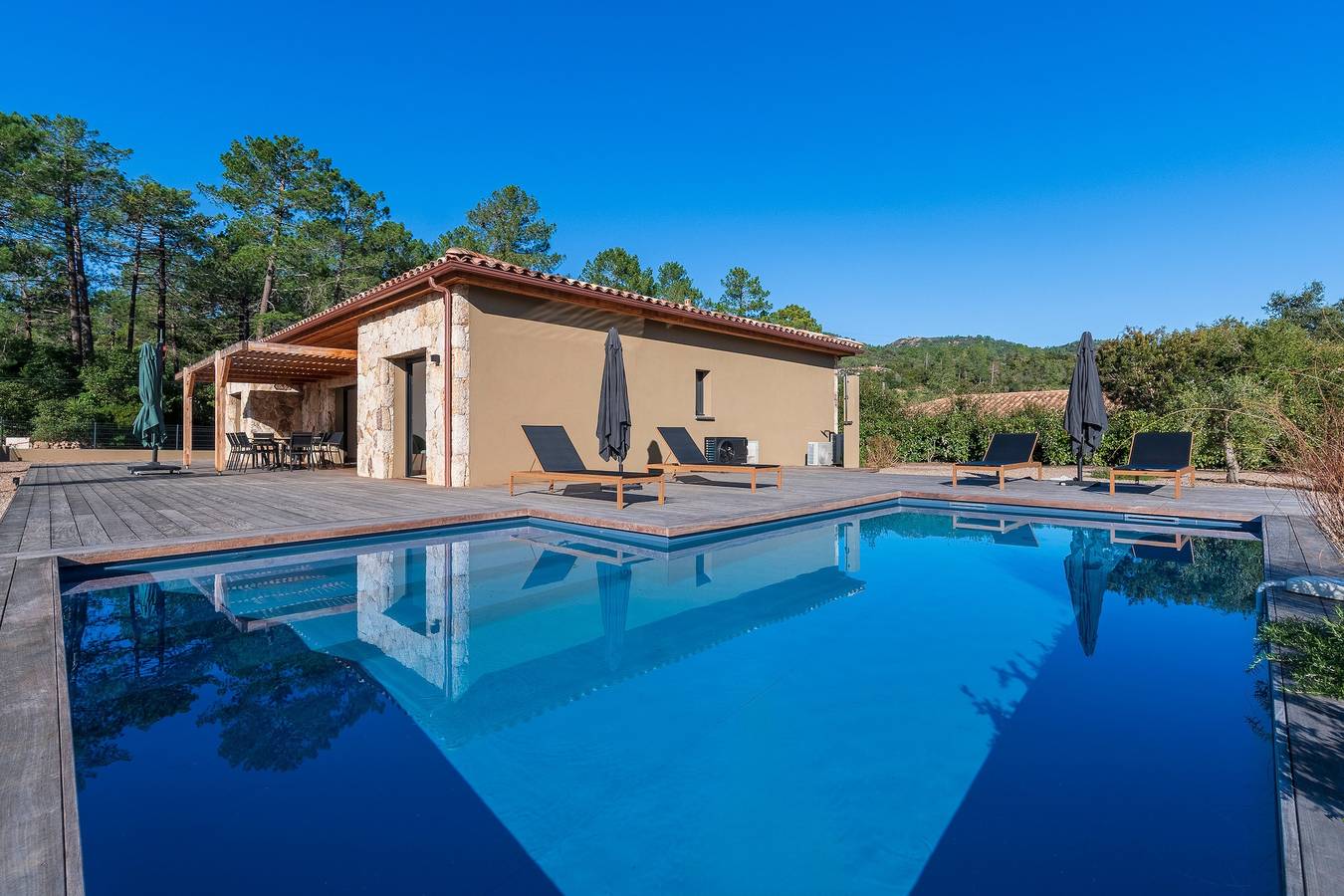 Villa U Capu - Piscine Privée in Lecci, Arrondissement de Sartène