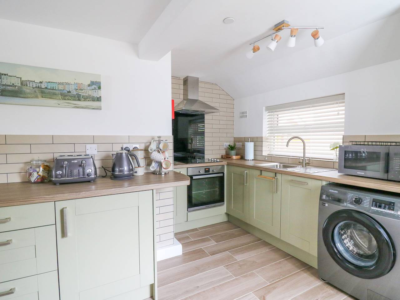 2 Penporth in Rhayader, Powys