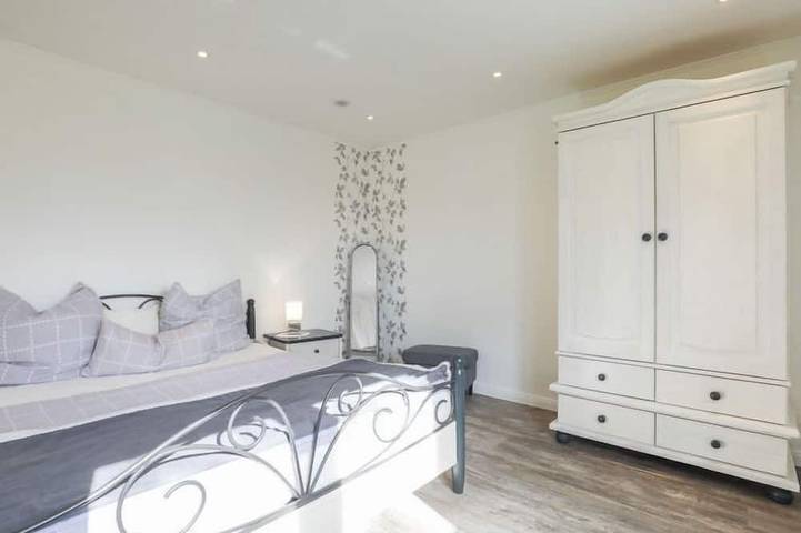 Ferienhaus für 10 Personen, mit Whirlpool und Terrasse sowie Garten in Wanna - 2