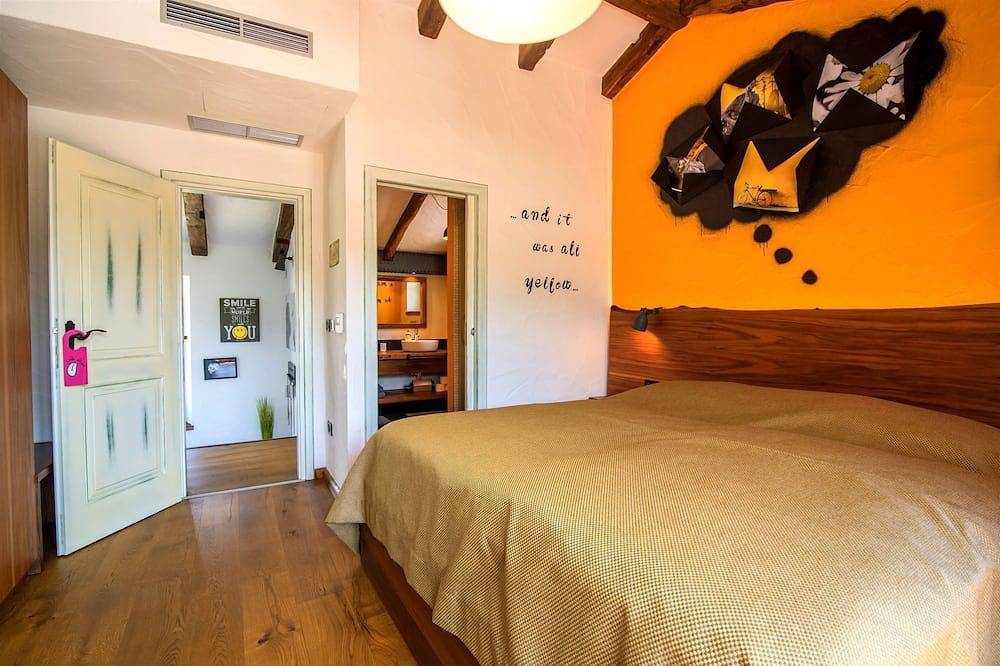 Villa bei Poreč mit Pool und Garten in Baderna, Zentralistrien