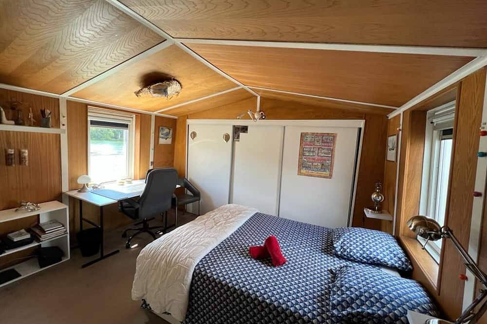 Péniche atypique - 13 min de Paris - Loft privée in Juvisy-sur-Orge, Essonne