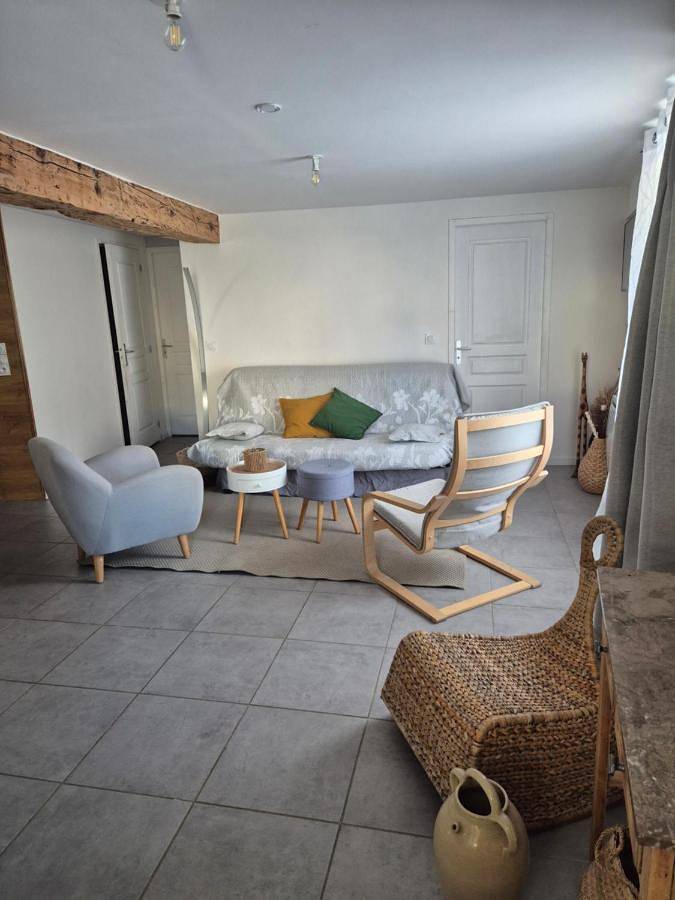 Gîte pour 6 personnes, animaux acceptés à Brié-et-Angonnes