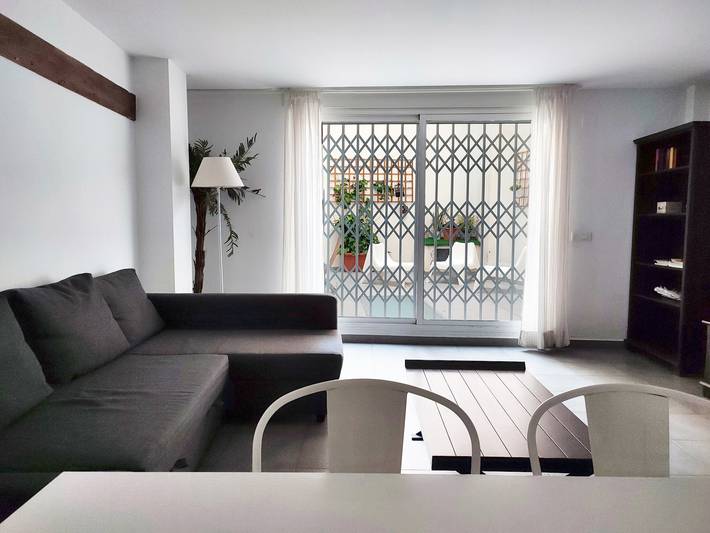 Ferienwohnung für 4 Personen, mit Balkon und Terrasse in Valencia