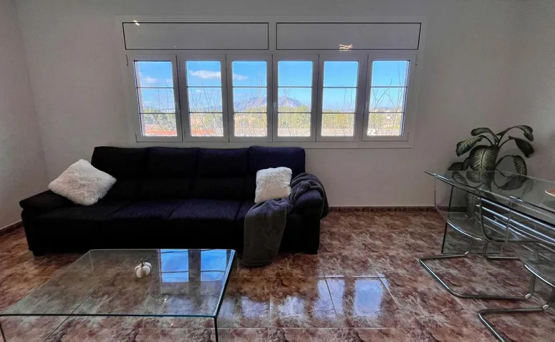 Apartamento de vacaciones para 8 personas, con vistas y balcón - 1