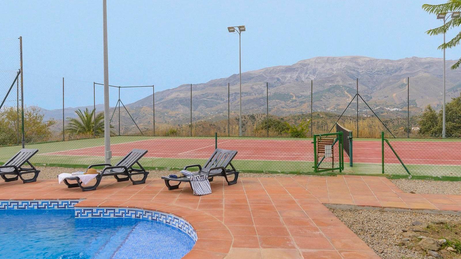 Villa für 8 Personen in Arenas, Málaga Provinz