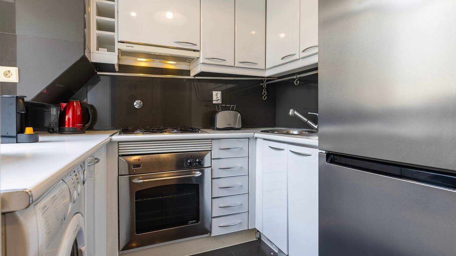 Chiado Center 1Bdr Flat by Lovelystay, foto 13