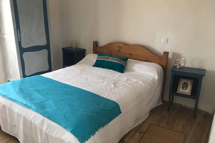 Location de vacances pour 5 personnes, avec jardin à Corme-Écluse - 2