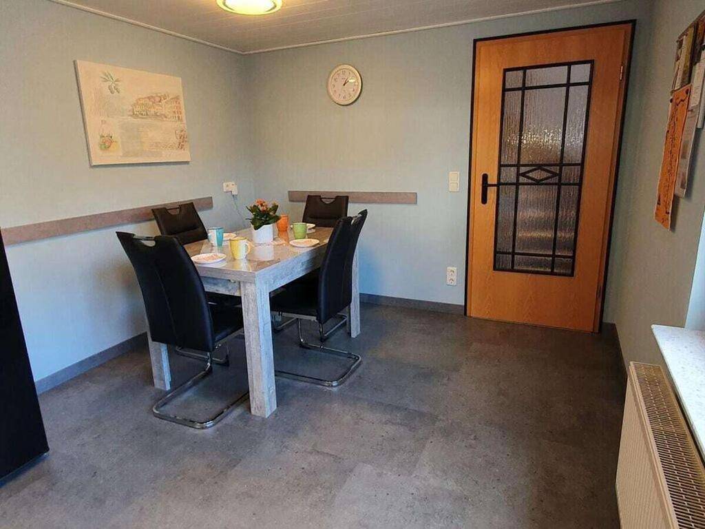Three-Bedroom Holiday Home in Lorch, Lahn-Taunus