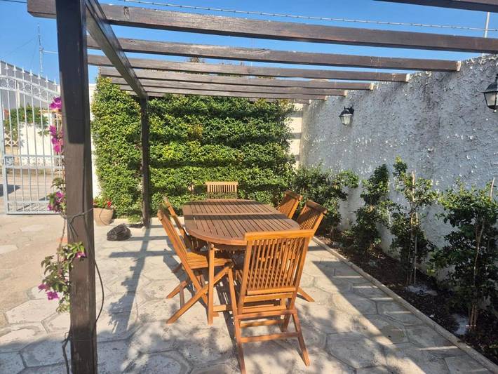 Location de vacances pour 6 personnes, avec jardin et vue à Torre Chianca - 3