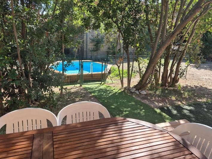 Location de vacances pour 8 personnes, avec jardin et piscine à Roubia - 3