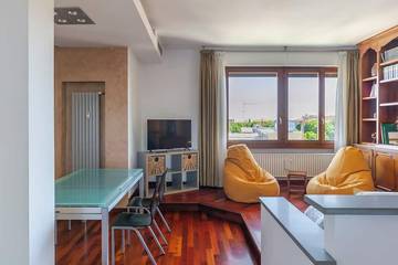 Ferienwohnung für 4 Personen, mit Balkon in Bologna