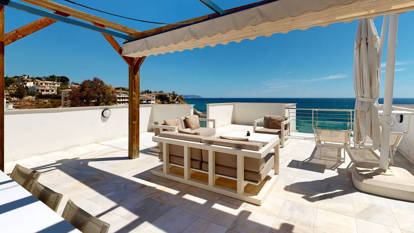Apartamento para 6 personas, con terraza y piscina en Campello