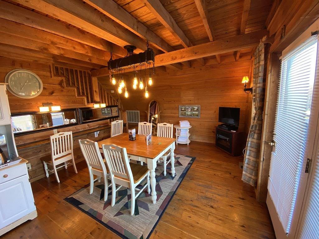 Der Heuboden Sky Cabin in Tuckaleechee, Blount County