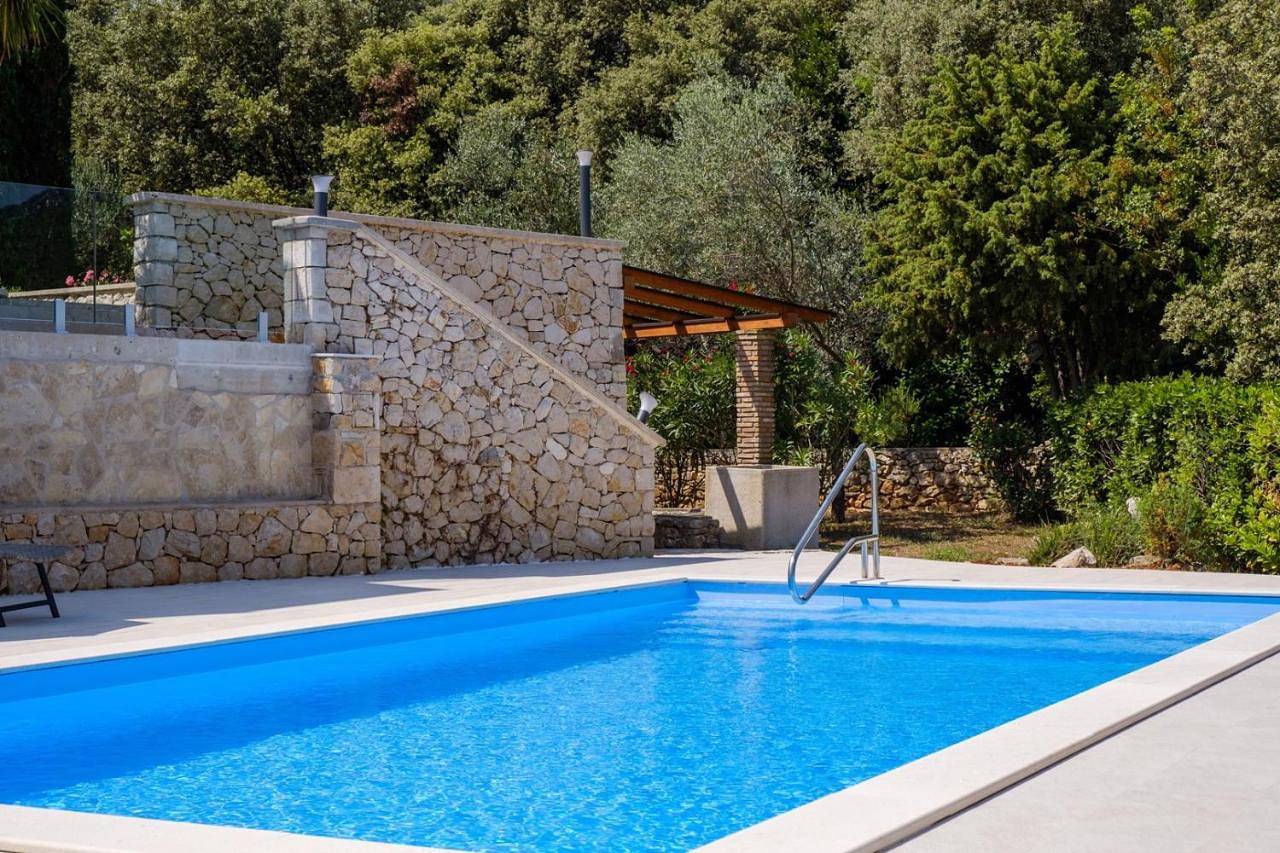 Villa with Private Pool in Cunski, Lošinj (Kvarner Bucht)
