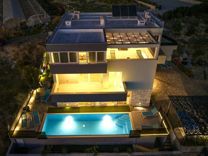 Apartamento de vacaciones para 4 personas, con vistas además de jardín y piscina - 1