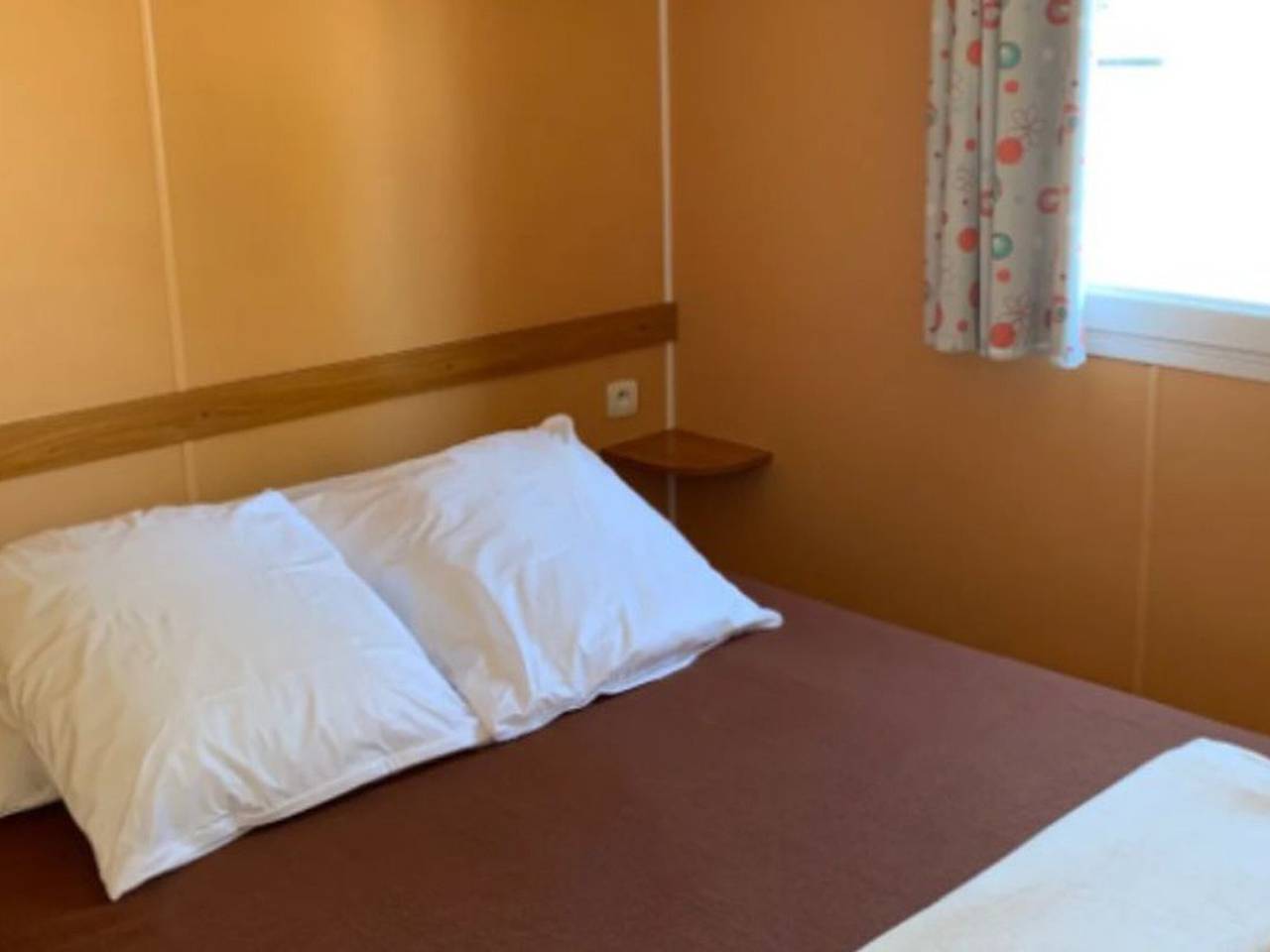 Mobil-home avec Terrasse pour 4 Personnes in Arvert, Côte de Beauté