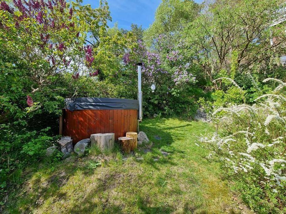 Flott Villa med sjøutsikt Badstue og badestamp in Kristiansand 